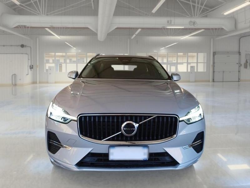 VOLVO XC60 B4 D AWD AUTOMATICO CORE SUV
