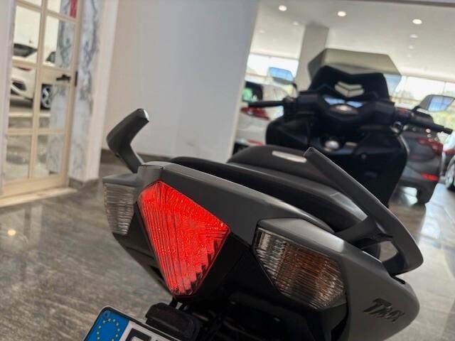 Yamaha T Max 530 LUX