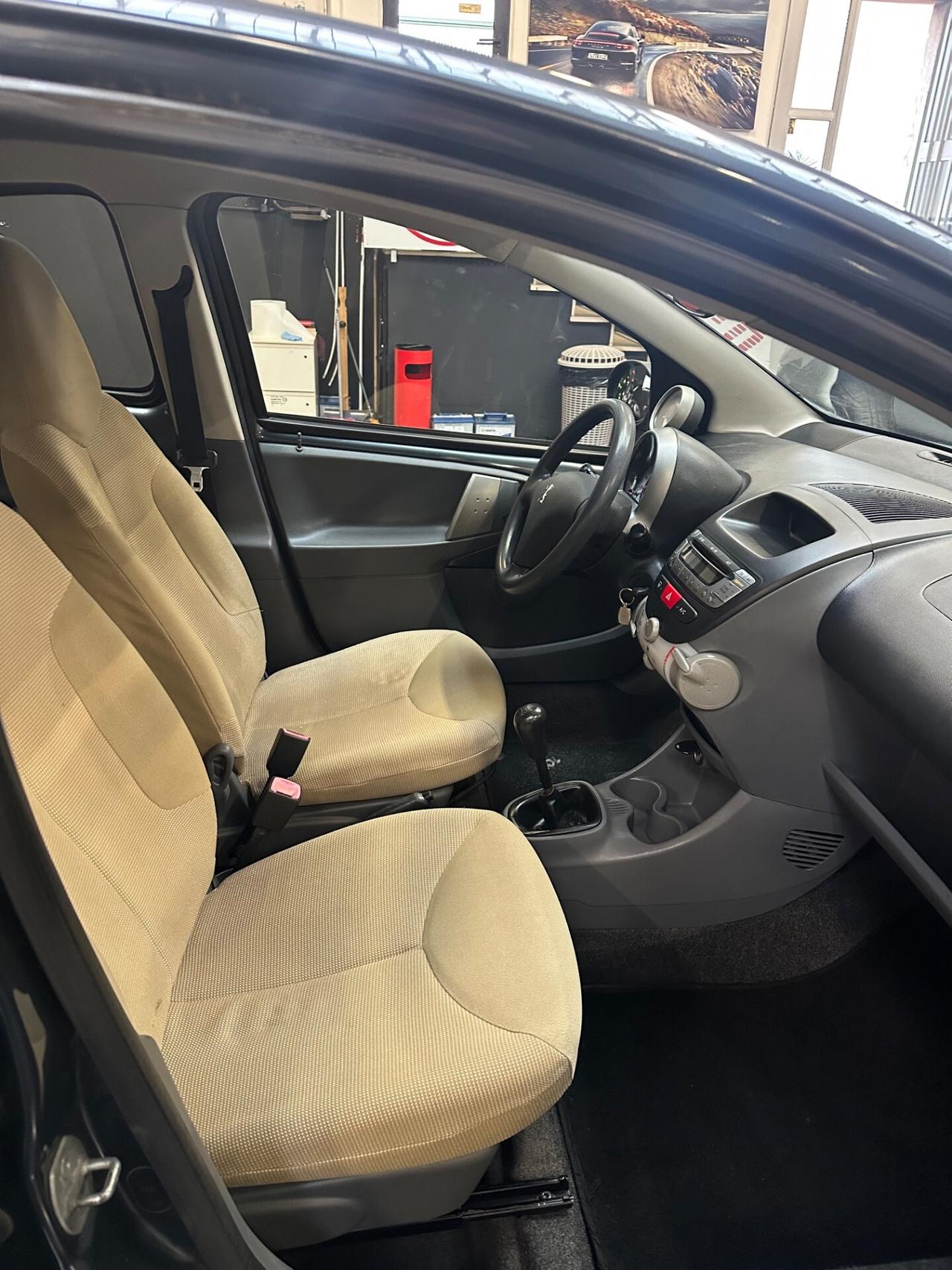 Peugeot 107 Sweet years