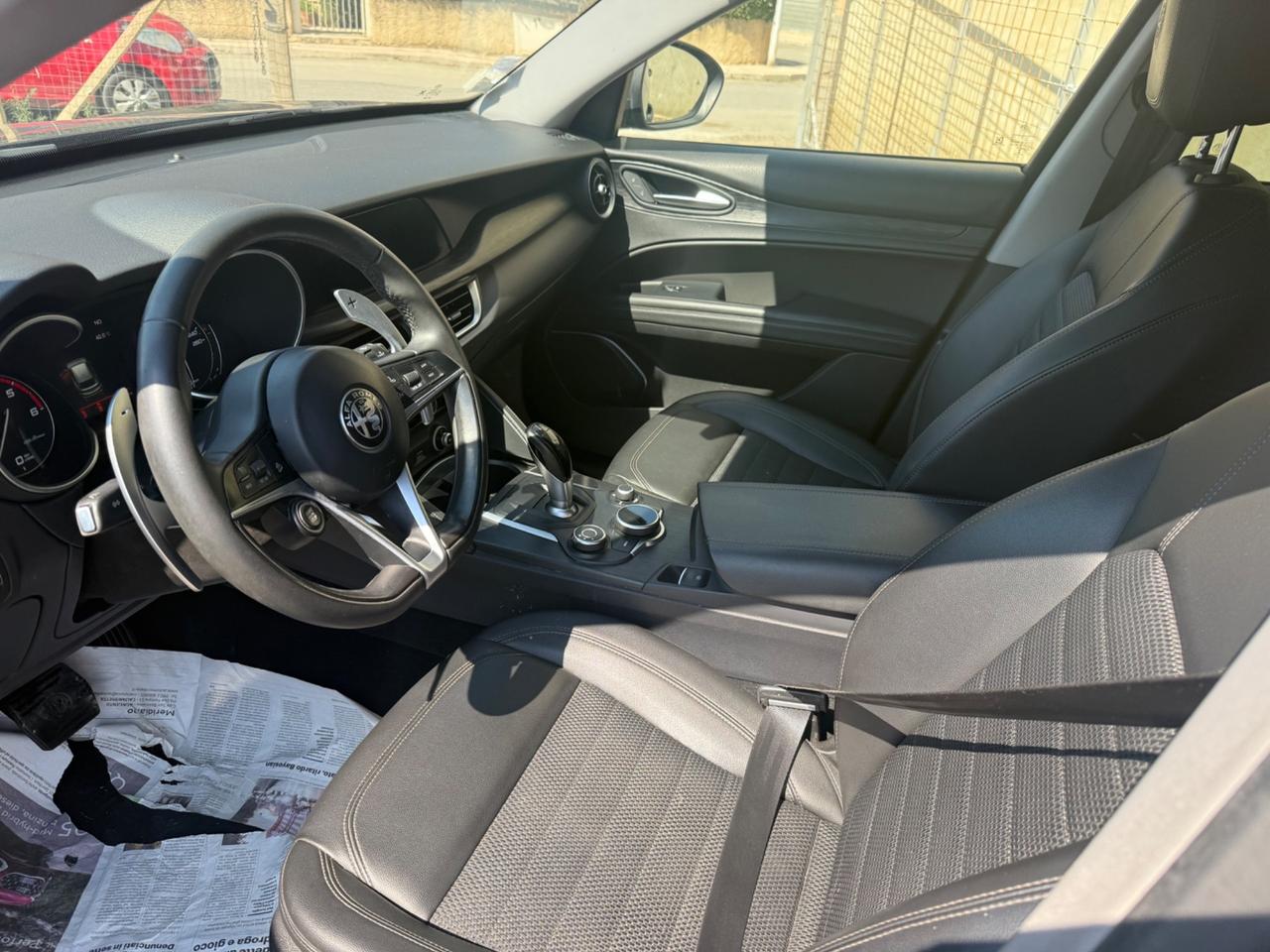 Alfa Romeo Stelvio 2.2 Turbodiesel 180 CV AT8 RWD Super