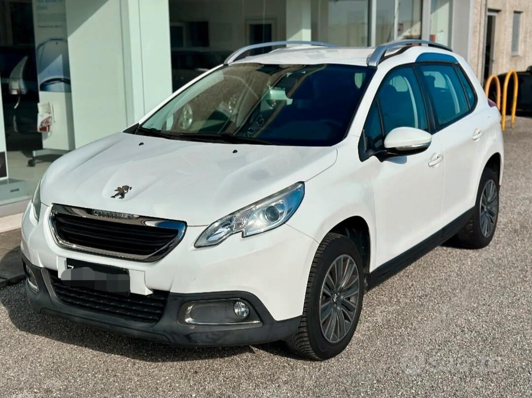 Peugeot 2008 1.2 benz 82CV - Garanzia 12 Mesi