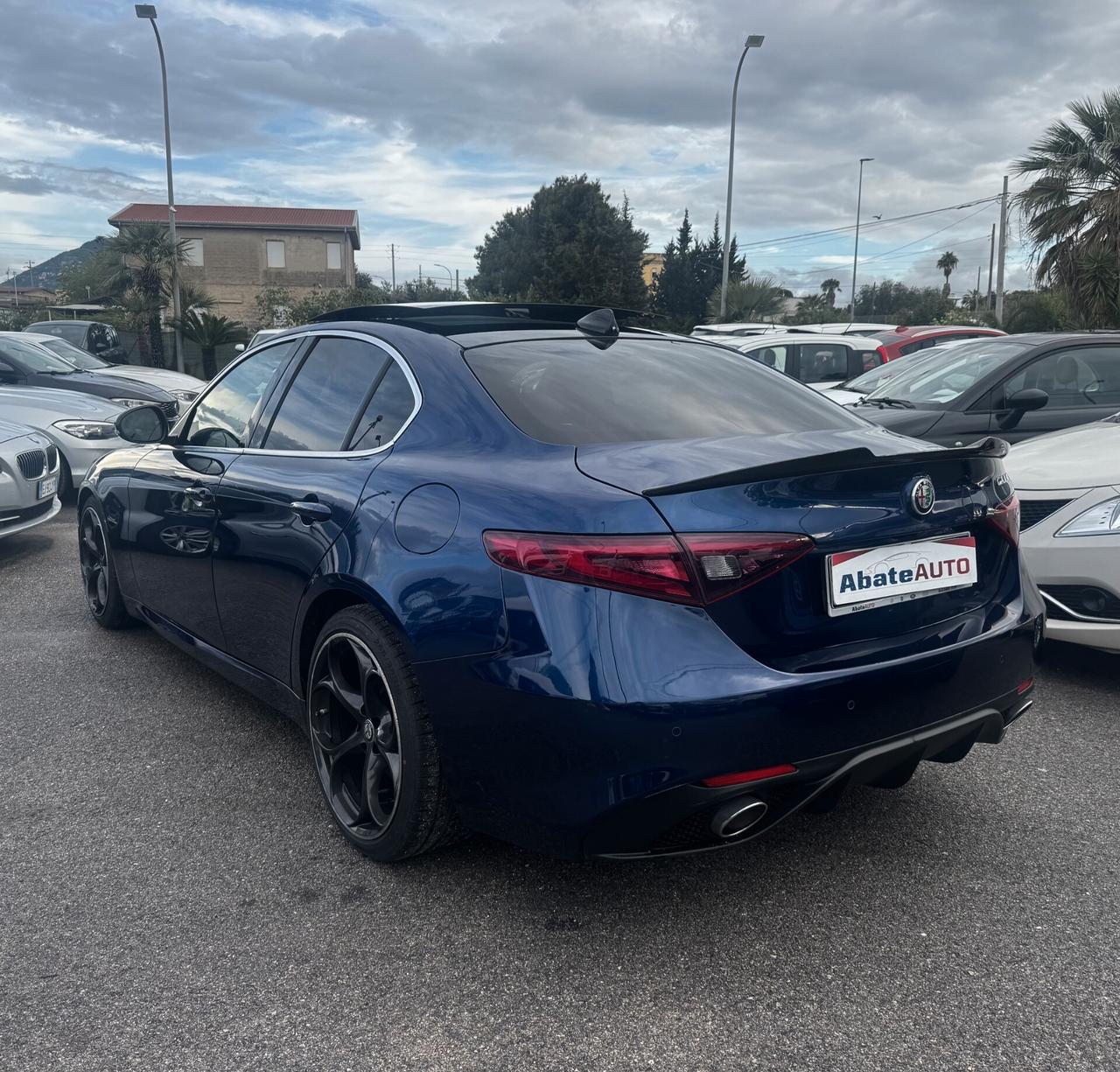 Alfa Romeo Giulia 2.2 Turbodiesel 210 CV AT8 AWD Q4 Veloce