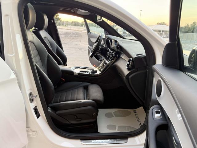 MERCEDES-BENZ GLC 220 d 4Matic Coupé Premium Plus Night Edition