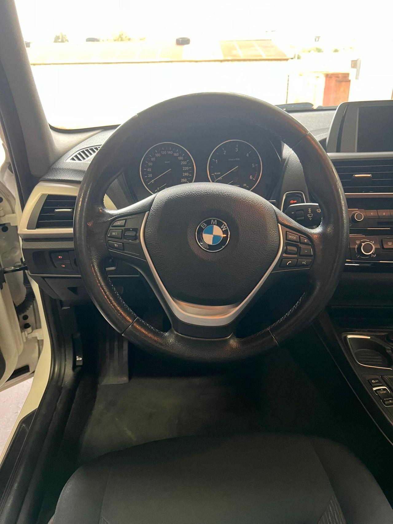 Bmw 116d 5p. Sport - 2016