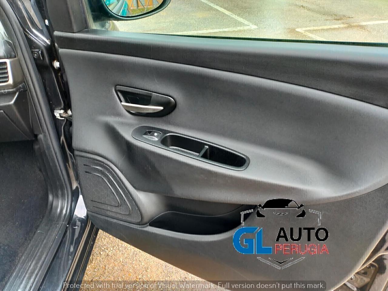 Lancia Ypsilon 0.9 TwinAir 85 CV Metano Elefantino rosa UNICOPROPR.