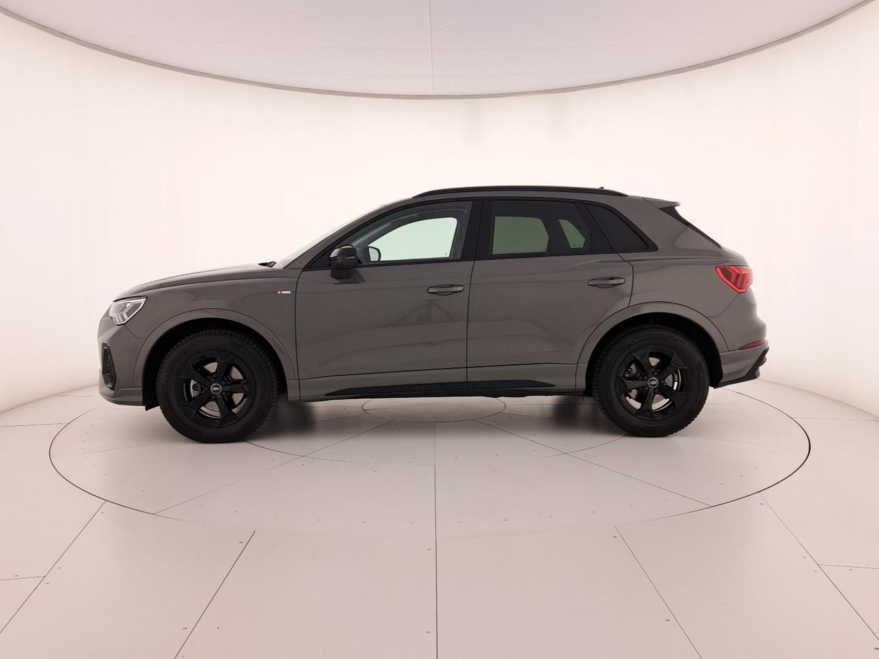 Audi Q3 35 1.5 tfsi s line edition s-tronic