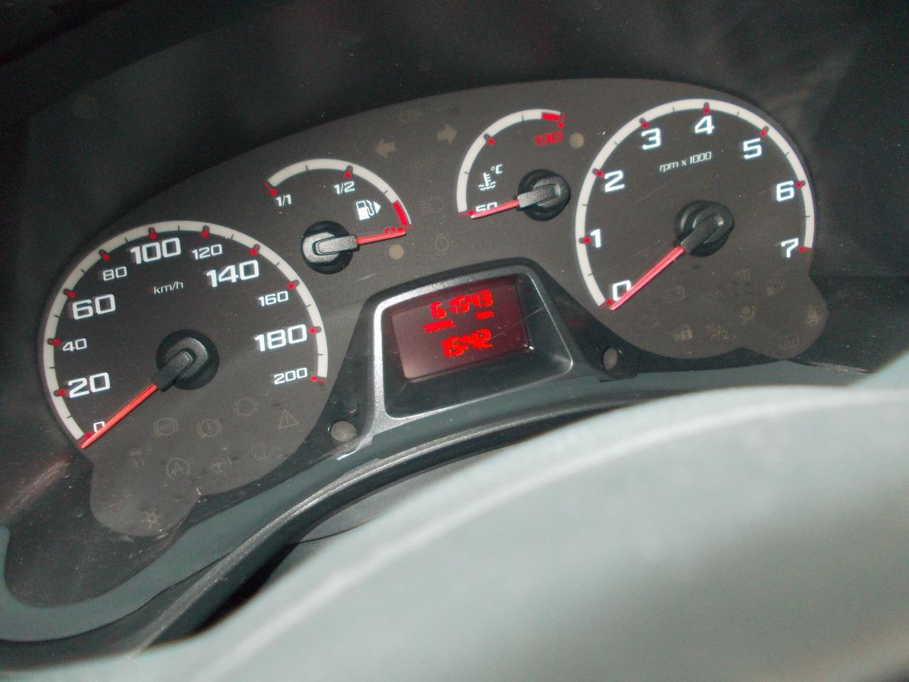 Ford Ka + 1.2 8V 69CV KM 61543 SI NEOPATENTATI