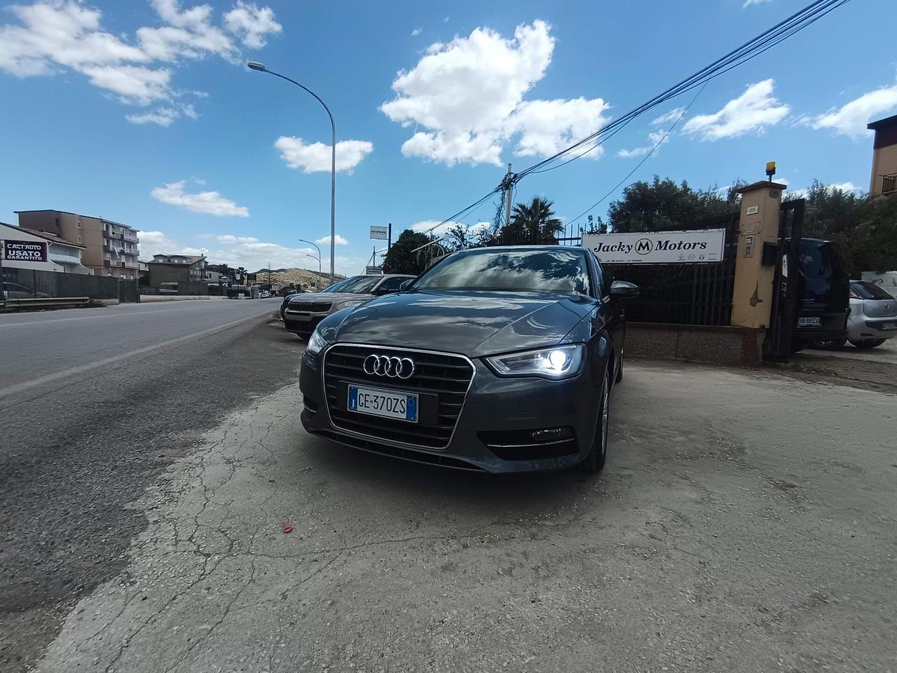 Audi A3 2.0 TDI 150 CV clean diesel Attraction