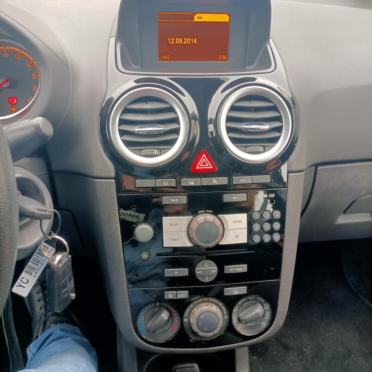 Opel Corsa 1.2GPL NEOPATENTATI GARANZIA