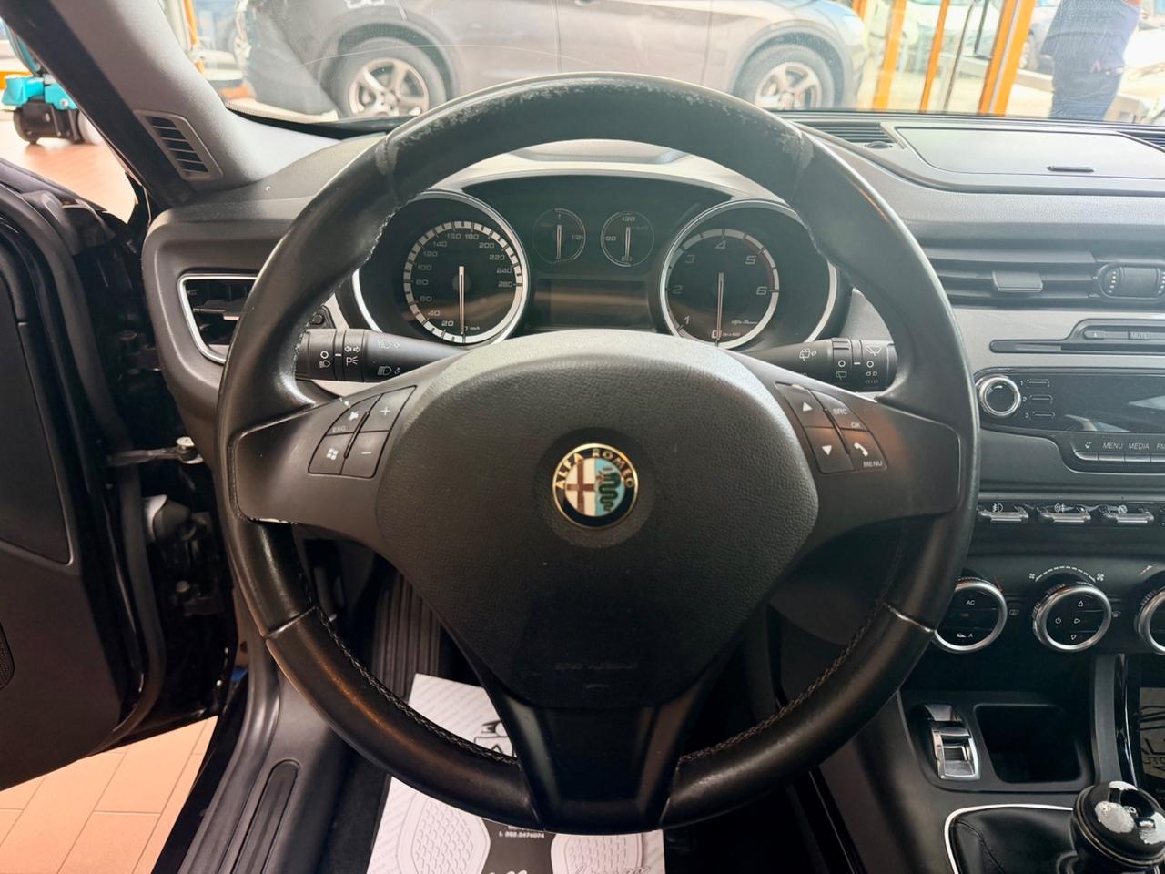 Alfa Romeo Giulietta 1.6 JTDm 105cv Neopat