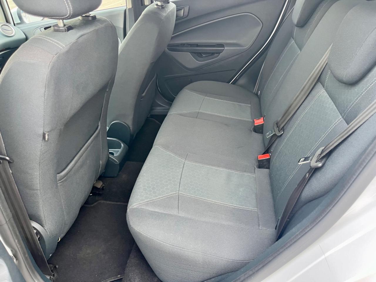 Ford Fiesta 1.2benz 2009 113.000km perfetta per neopatentati