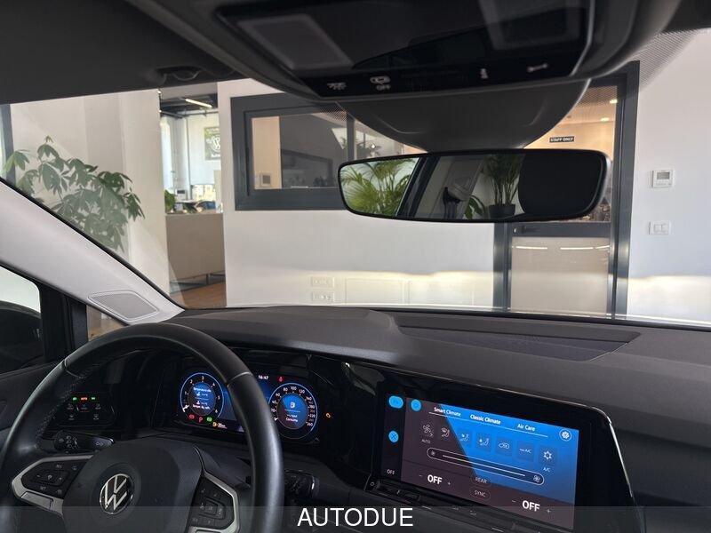 Volkswagen Golf 8 2.0 TDI STYLE 115CV DSG