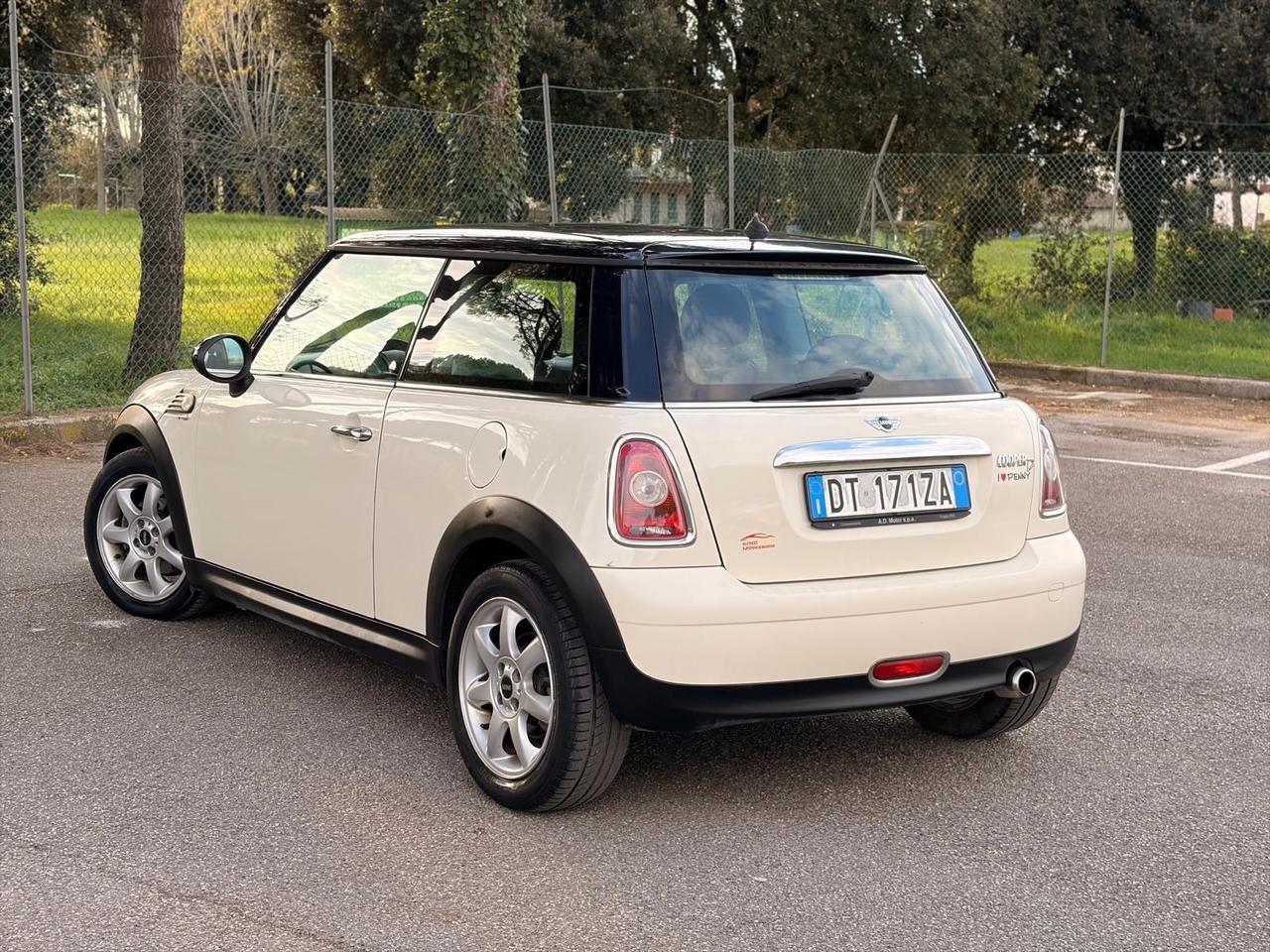 Mini 1.6 16V Cooper D 2009