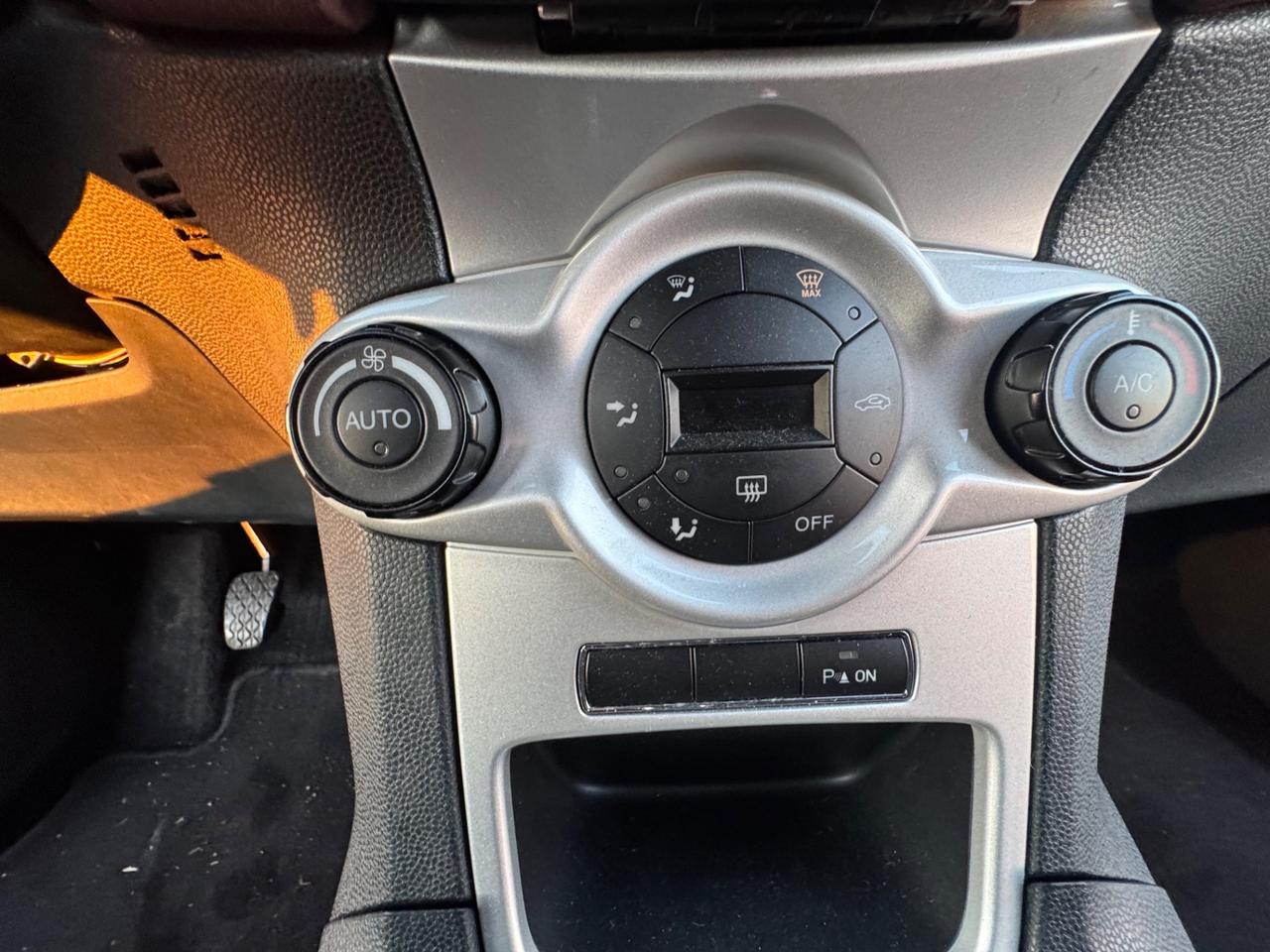 FORD FIESTA 1.6 TDCI 90CV TITANIUM 1 PRO 12 MESI DI GARANZIA