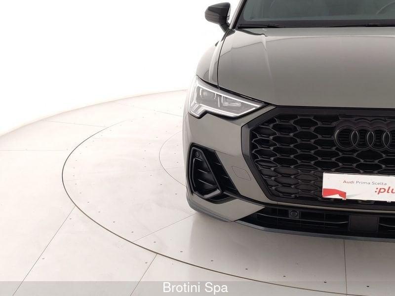 Audi Q3 Q3 35 TDI S tronic Identity Black