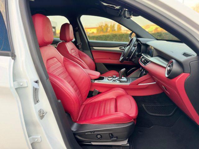 ALFA ROMEO Stelvio 2.2 TURBODIESEL 210 CV AT8 Q4 VELOCE *UNIPROP*