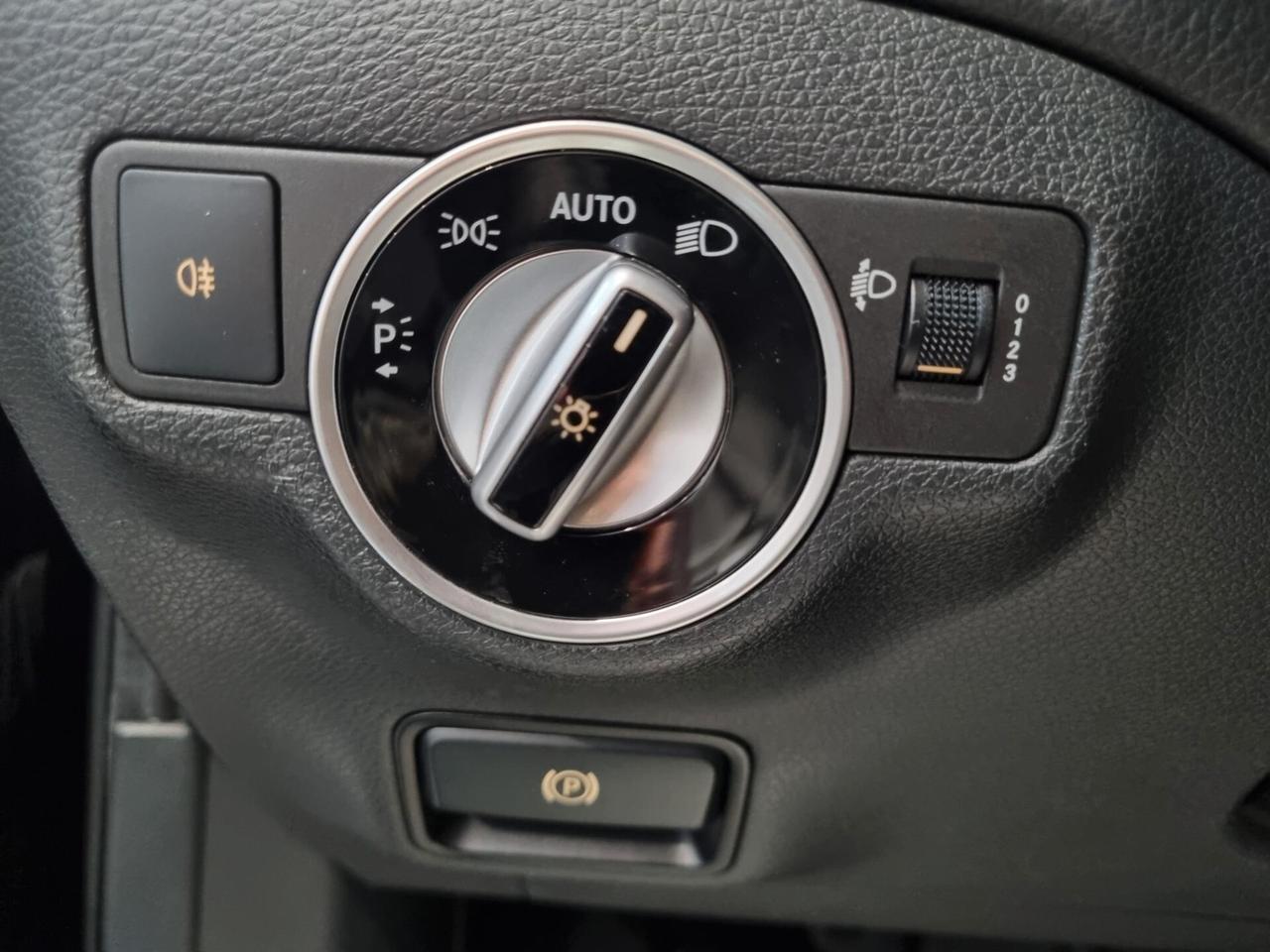 Mercedes-benz GLA 200 d Automatic Sport