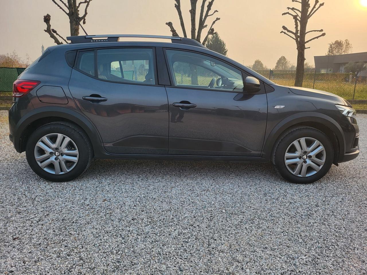 Dacia Sandero Stepway 1.0 TCe 100 CV ECO-G Comfort