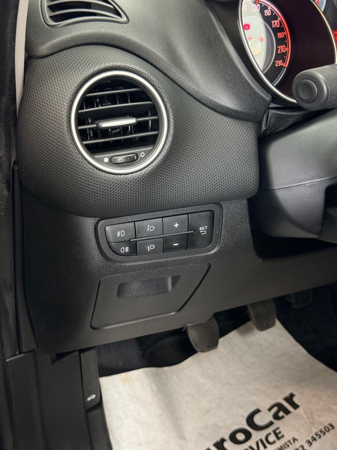 Fiat Punto 1.4 8V GPL 5 porte Easypower Young NEOPATENTATI 01/2015
