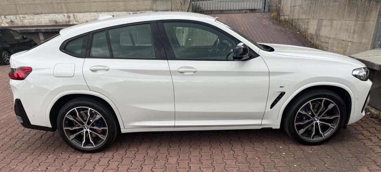 Bmw X4 M40i xdrive mhev 48V PARI AL NUOVO - UNIPRO!