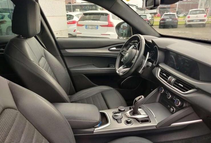 Alfa Romeo Stelvio 2.2 Turbodiesel 190 CV AT8 Q4 Sprint