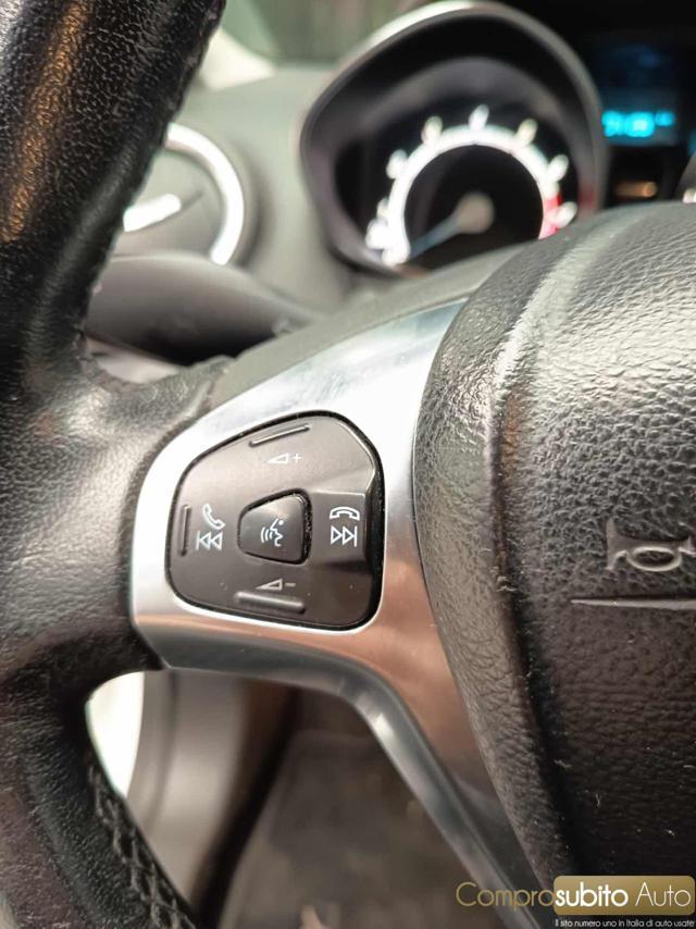 FORD Fiesta 1.0 80CV 5 porte