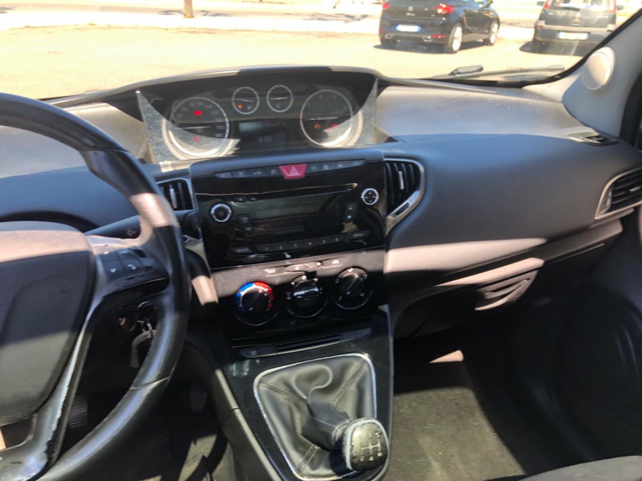 Lancia Ypsilon 1.3 MJT 16V 95 CV 5 porte S&S Platinum