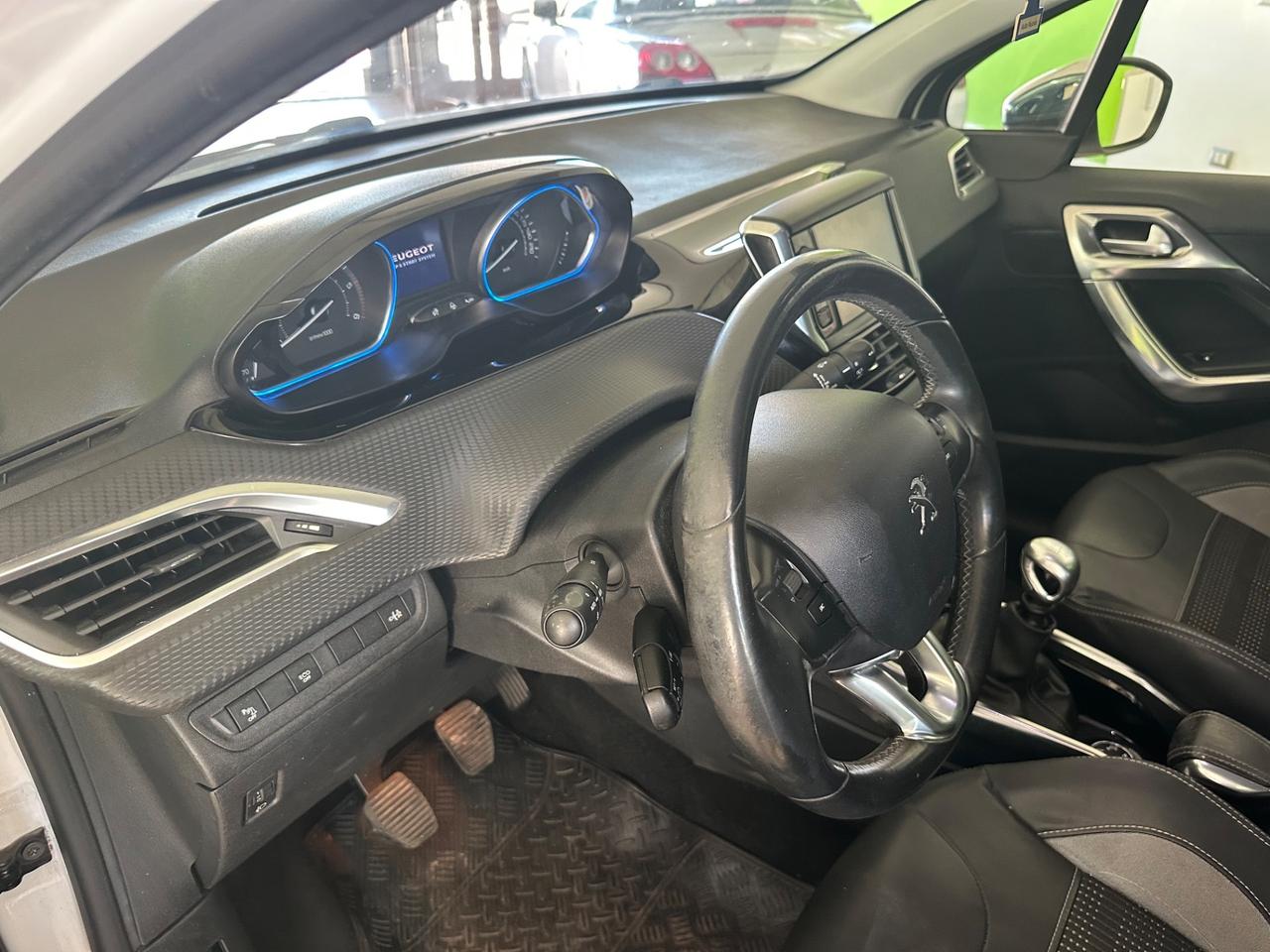 Peugeot 2008 1.6 e-HDi 115 CV Stop&Start Allure