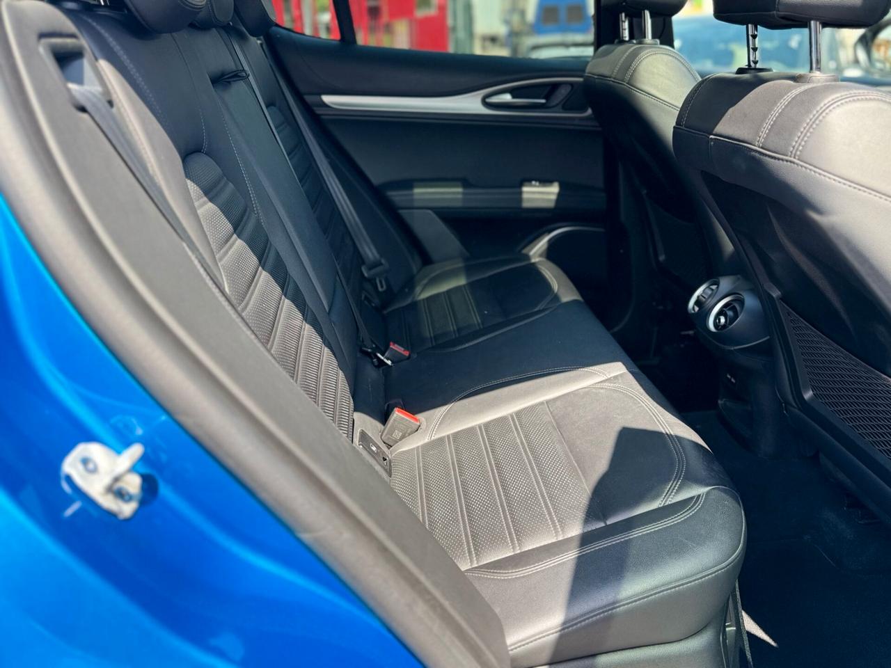 Alfa Romeo Stelvio Veloce 2.2 diesel 210CV Q4 Permute Garanzia finanziamenti