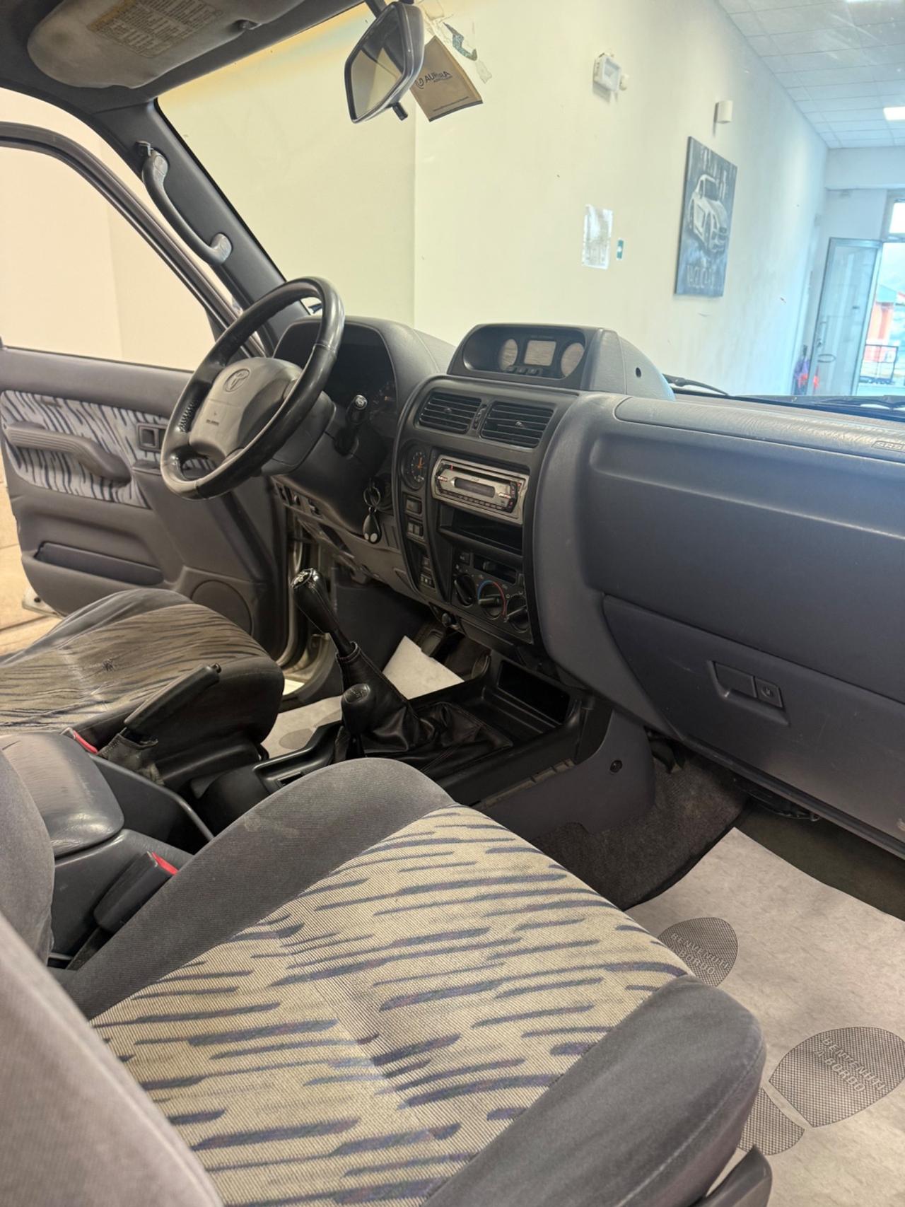Toyota Land Cruiser 3.0 turbodiesel 3 porte KZJ90 GX
