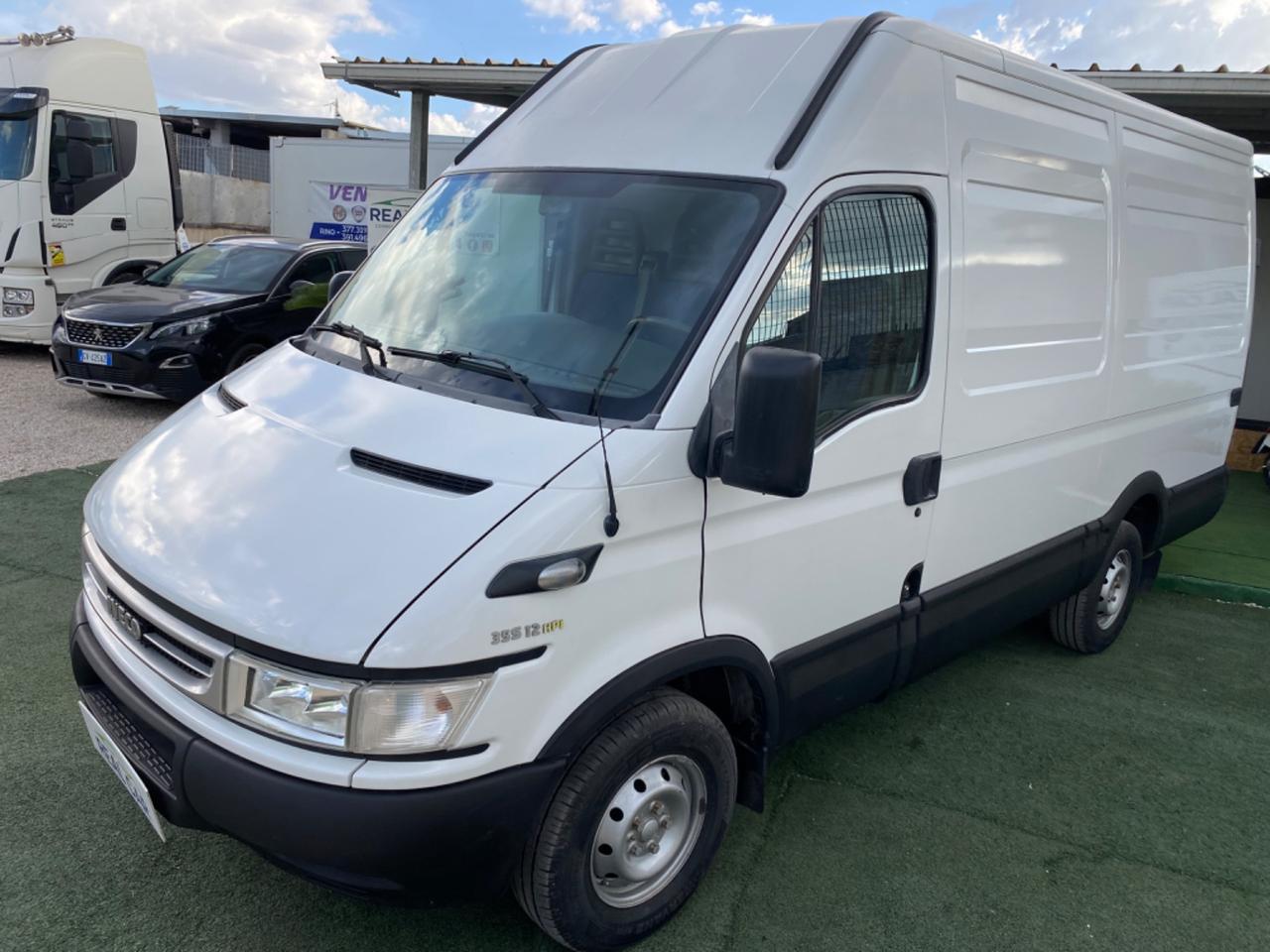 Iveco Daily 35S12 Furgone Clima