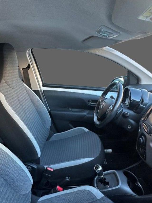 TOYOTA Aygo Connect 1.0 VVT-i 72CV 5 porte x-business