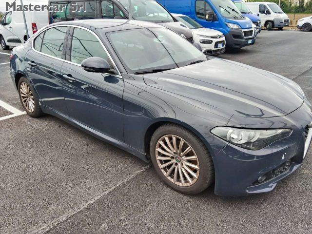 ALFA ROMEO Giulia Giulia 2016 2.2 t Super 150cv - FF799PJ