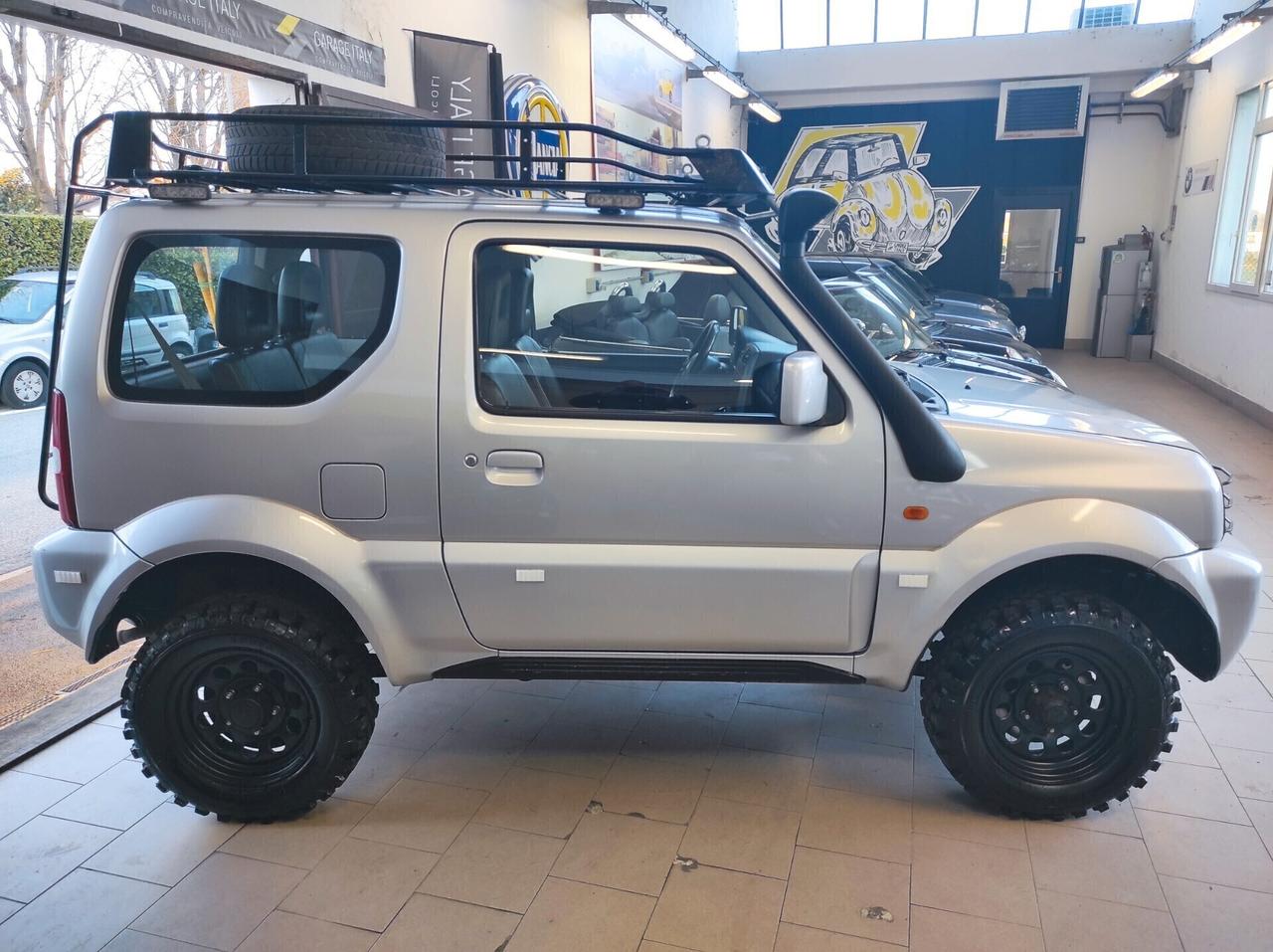 Suzuki Jimny 1.3i 16V cat 4WD JLX
