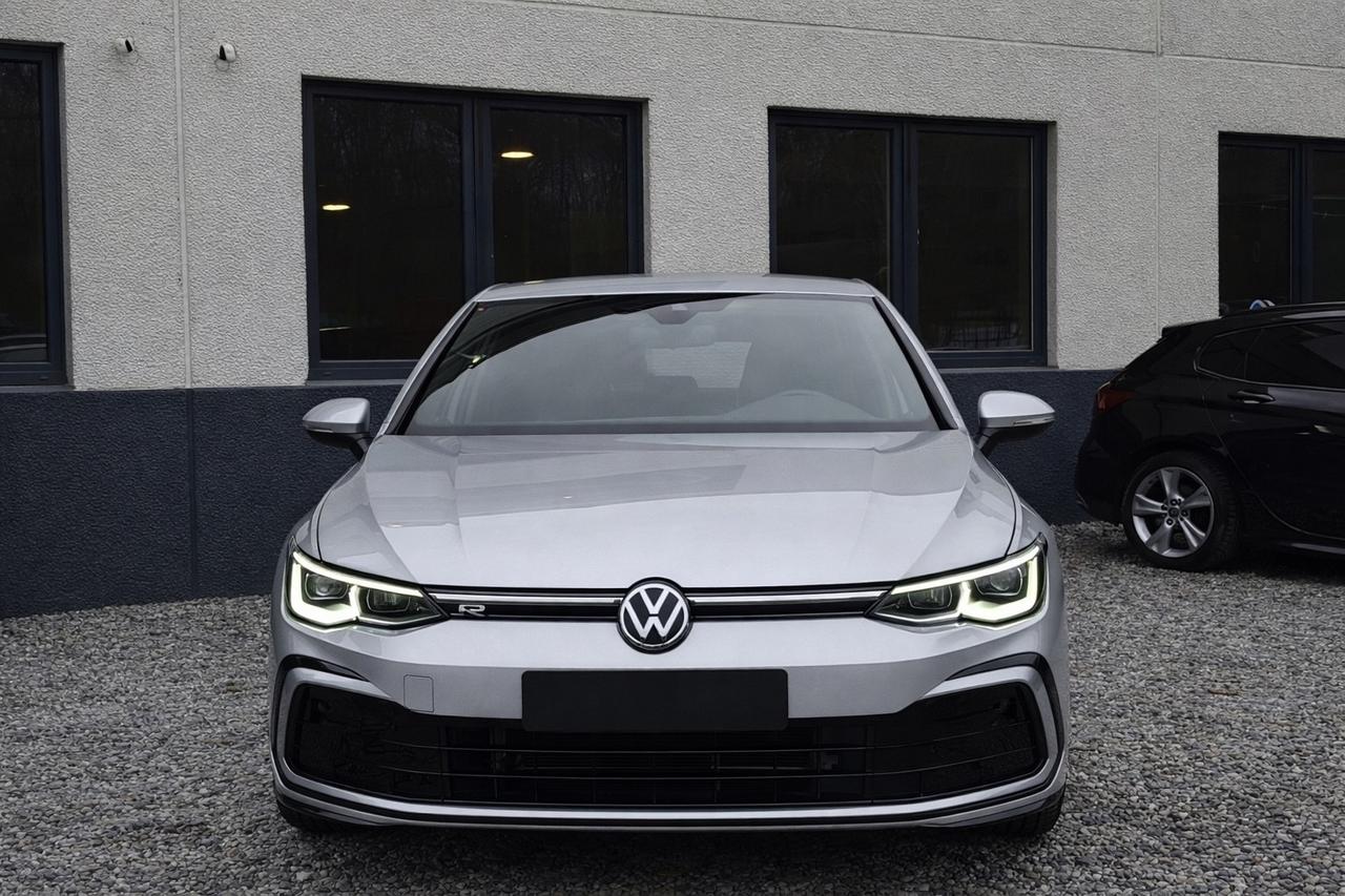 Volkswagen Golf 1.0 eTSI R-line DSG