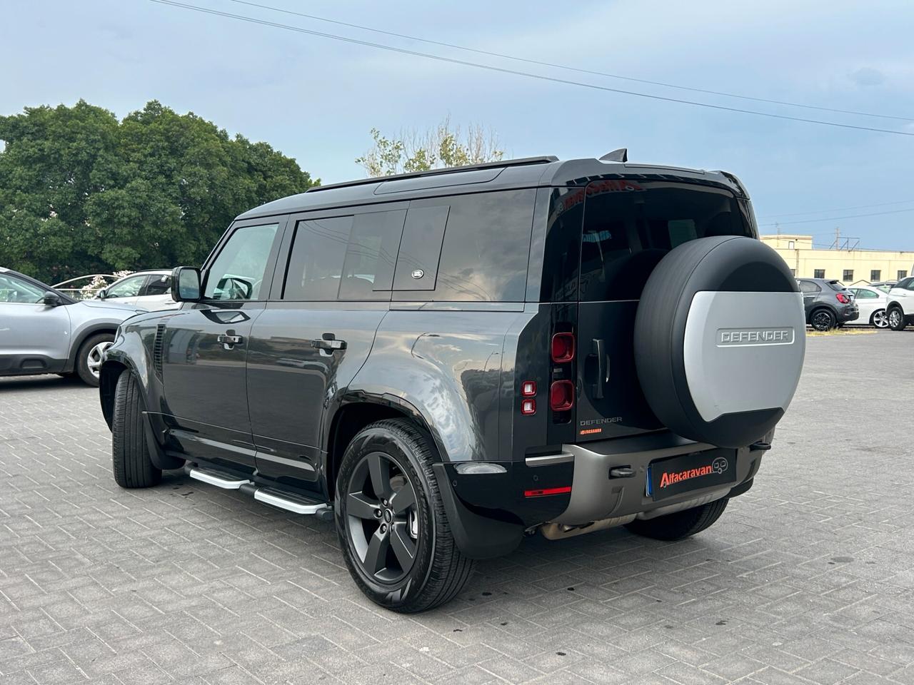 Land Rover Defender 110 3.0d i6 mhev X-Dynamic awd 250cv auto
