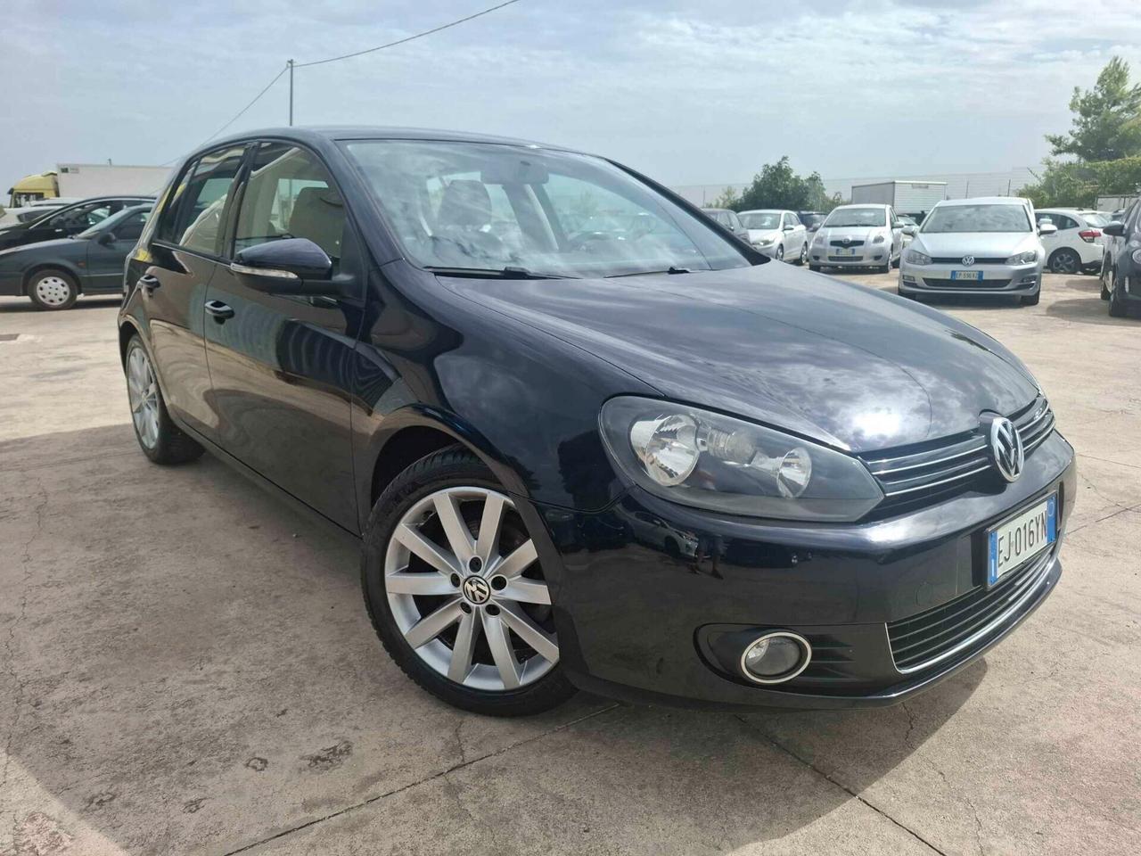 VOLKSWAGEN GOLF 6 1.6 TDI HIGHLINE - 2011