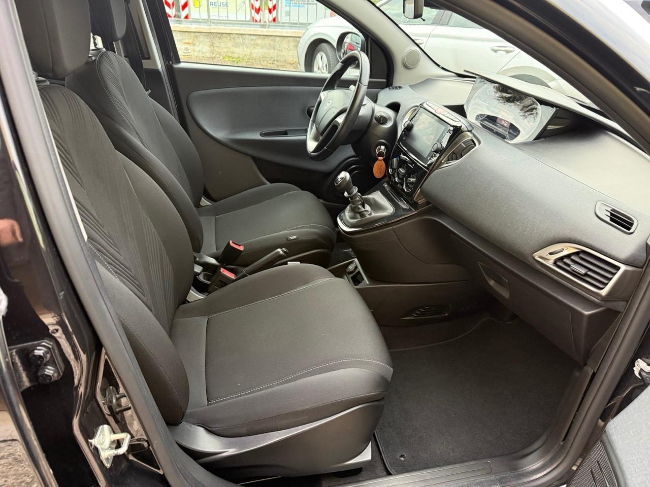 Lancia Ypsilon 1.0 FireFly 5 porte S&S Hybrid Gold SOLI 5MILA KM