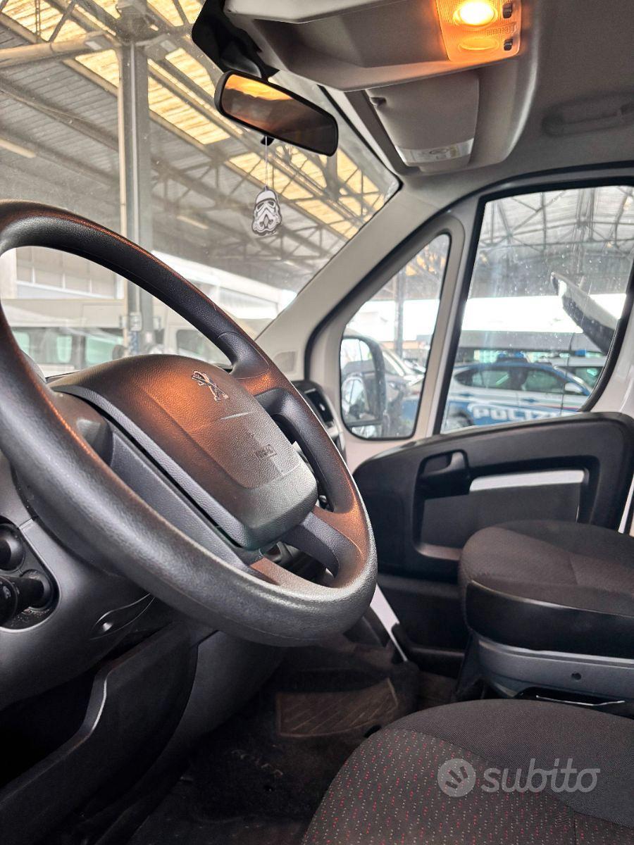 Peugeot Boxer L2H2 140 CV trasporto disabili