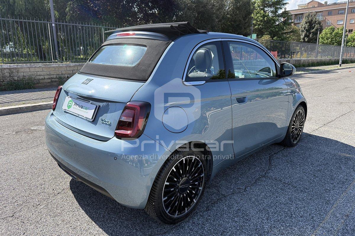 FIAT 500e Cabrio 42 kWh La Prima