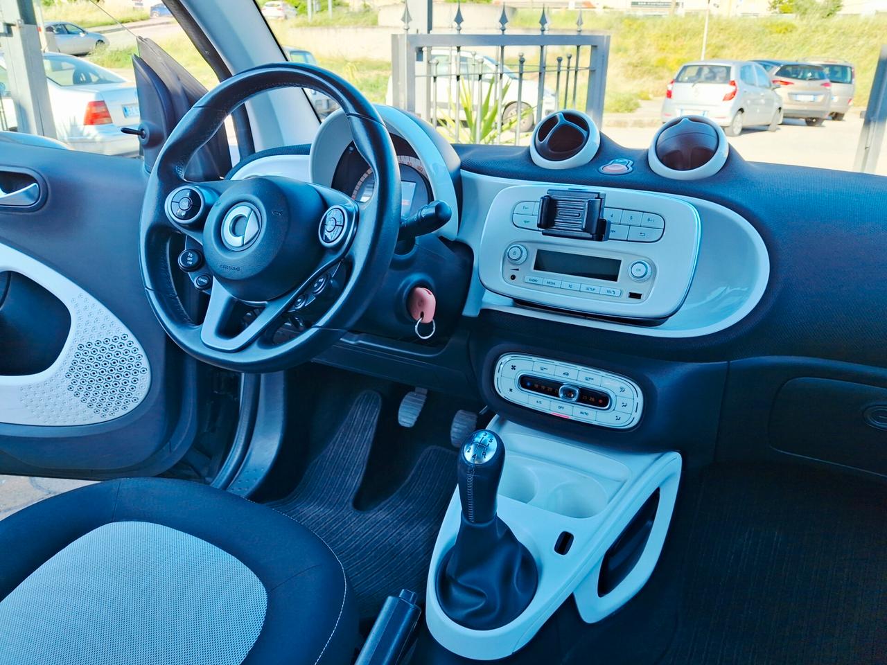 Smart ForTwo 1000 62 kW coupé passion