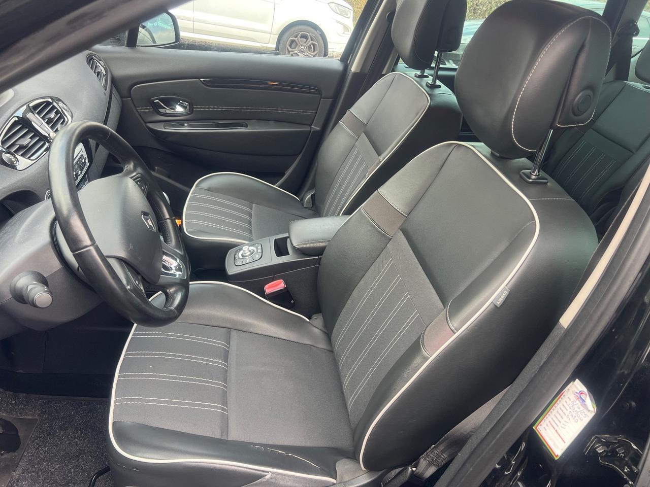 Renault Scenic Scénic 1.2 TCe 115CV Start&Stop Bose