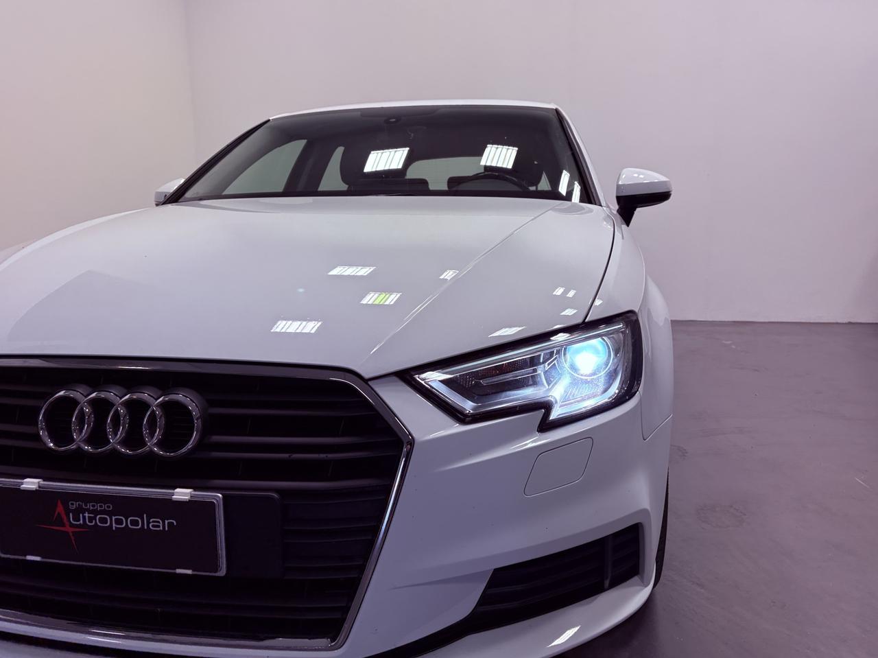 AUDI A3 SPORTBACK 1.6 TDI BUSINESS