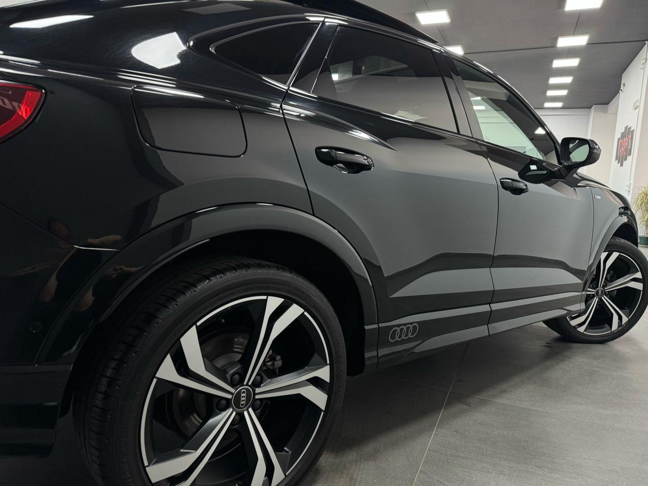 Audi Q3 SPORTBACK 35 TDI QUATTRO S-TRONIC S-LINE EDITION