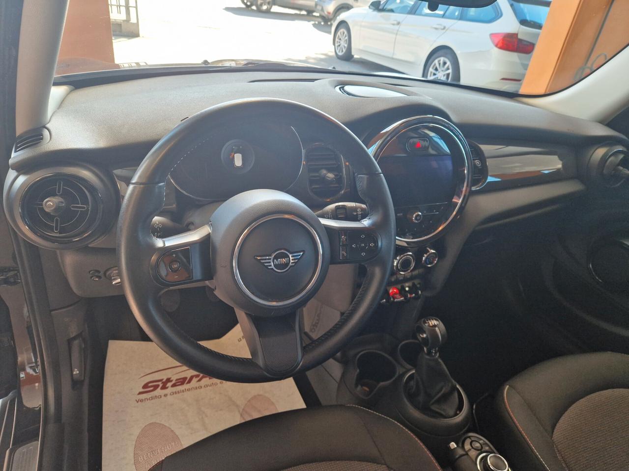 Mini Mini 1.5 One 5 porte FIRST