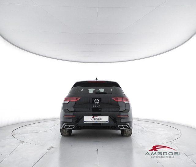 VOLKSWAGEN Golf 2.0 tdi R-Line 150cv dsg