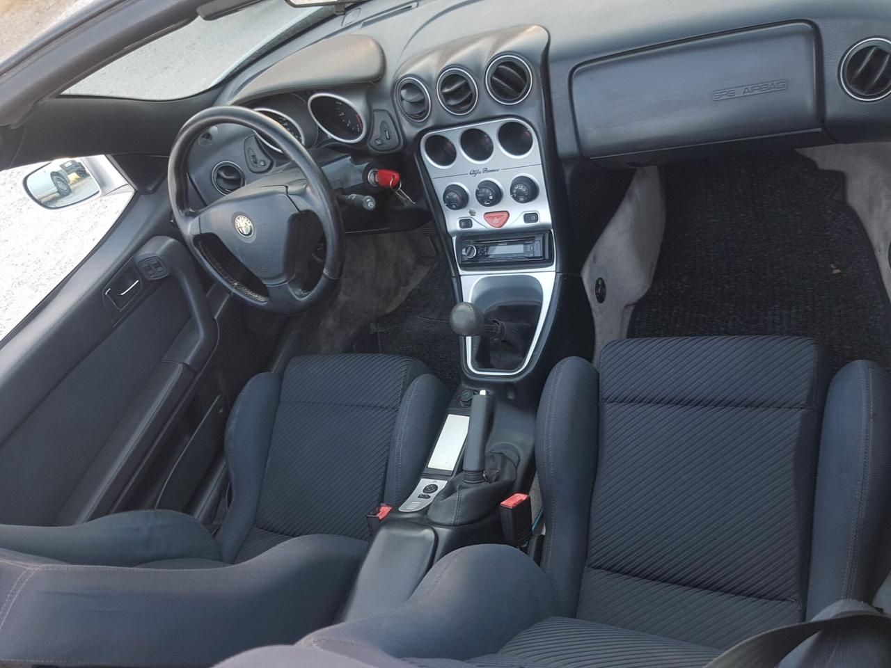 Alfa Romeo GTV Spider 2.0i 16V Twin Spark cat