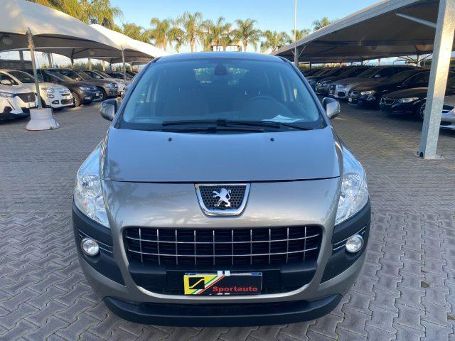 PEUGEOT 3008 1.6 HDi 115CV Business