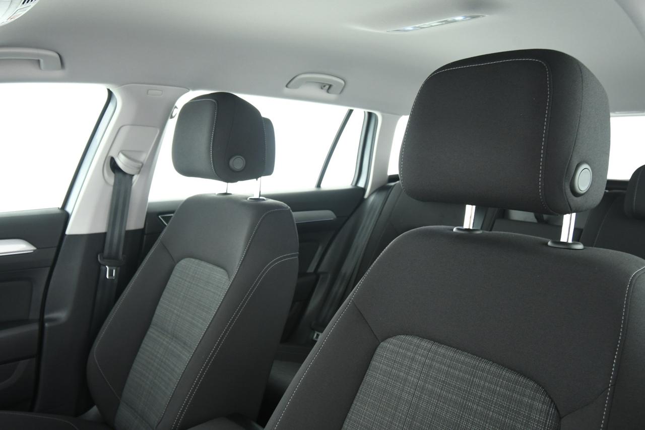 VOLKSWAGEN Passat Variant 2.0 tdi Business 150cv dsg ACC+APP CONNECT