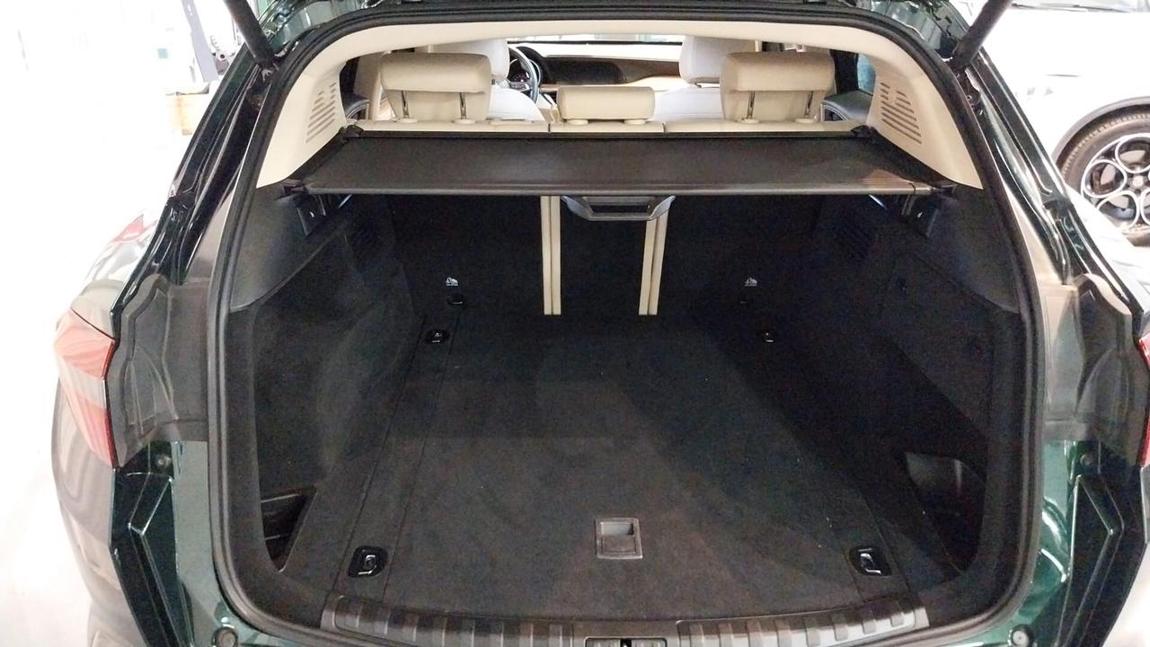 Alfa Romeo Stelvio 2.2cc 210 CV AT8 Q4 Veloce